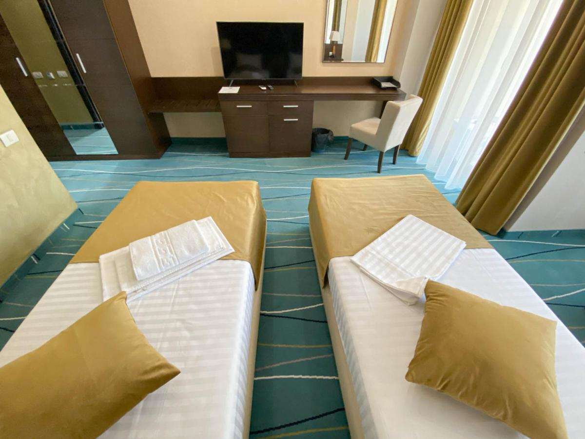Hotel Nevada คอนสตันซา ภายนอก รูปภาพ